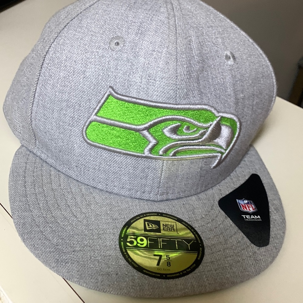NFL Seahawks fitted cap!!